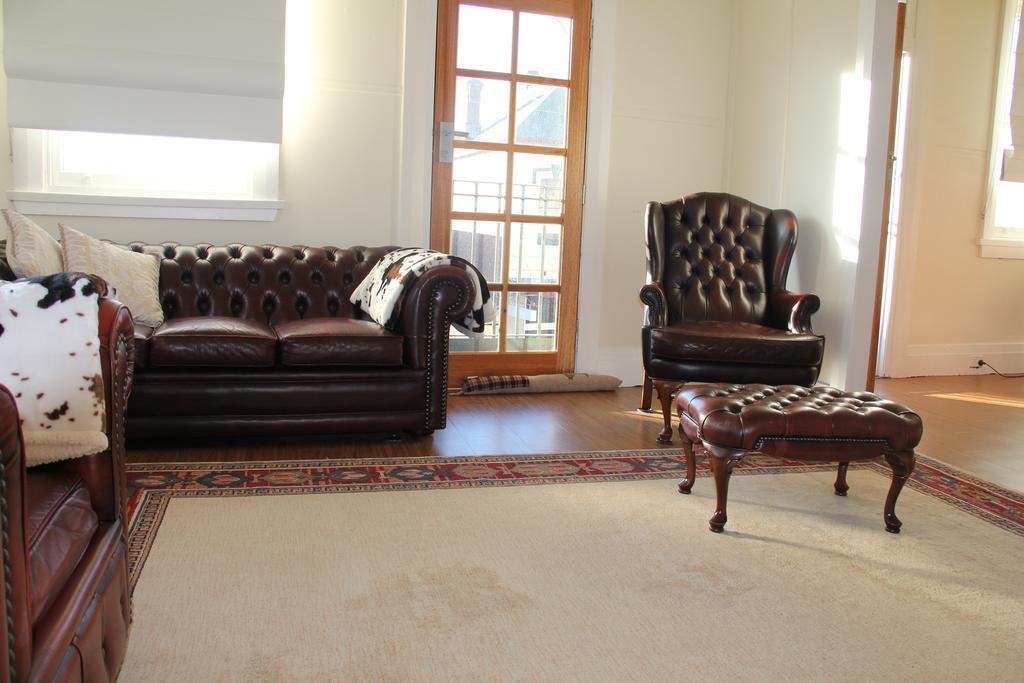 Mentor Chambers Apartment Bed & Breakfast West Wyalong Exterior photo
